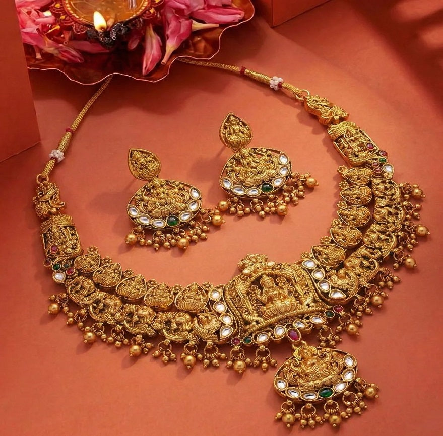 Choker Necklace Set for Women – Gold Plated South Indian Bridal Jewellery with Kundan Work & Jhumka Earrings